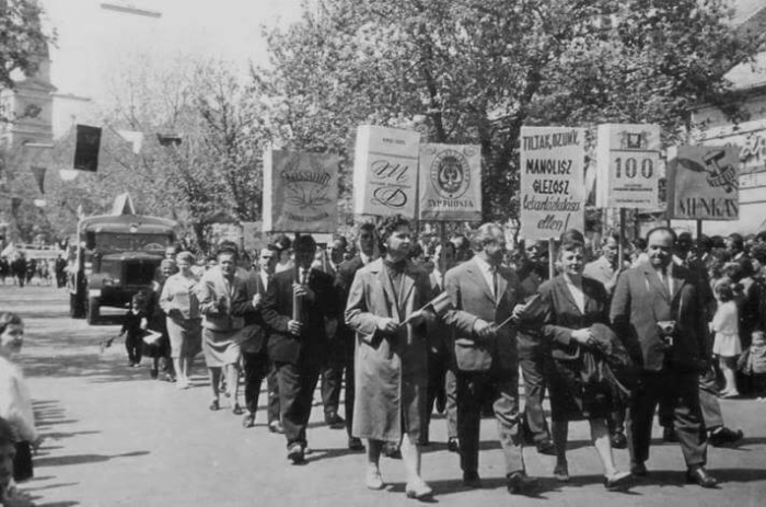 Felvonulás - Magyar Dohányipar, 1967