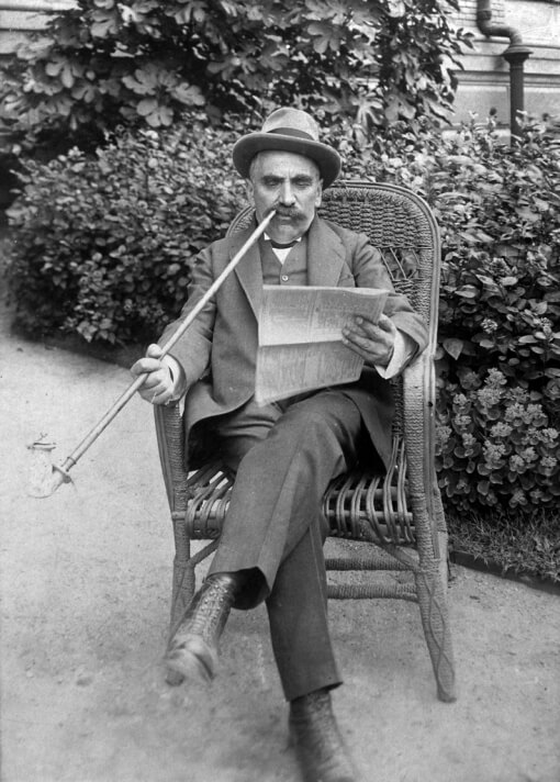 Férfi pipával, 1912