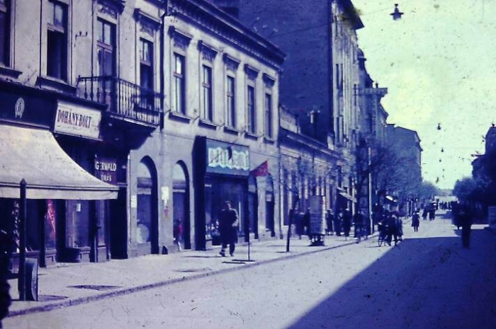 Győr - Dohánybolt 5.