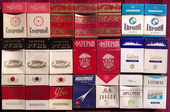 Régi, üres dobozok 04.