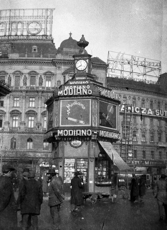 Berlini tér - Modiano-torony