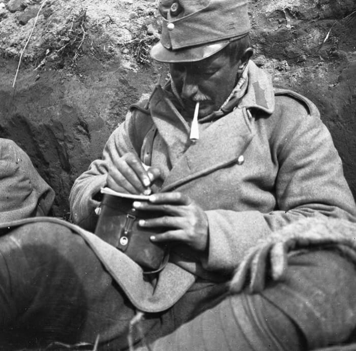 Lövészárokban, 1914.